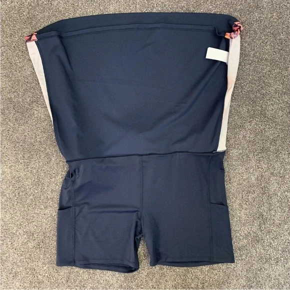 Tommy Bahama Golf Women’s Skort Navy Tropical Quick Dry UPF 50 Size XL - NWT - Picture 4 of 11